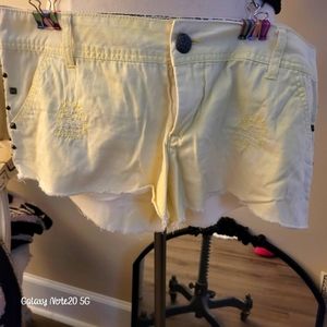 Daytrip Capricorn shorts